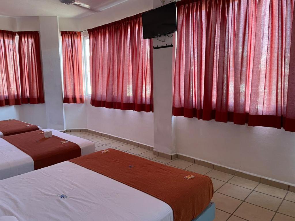 Hotel Albatros Penita de Jaltemba Bagian luar foto