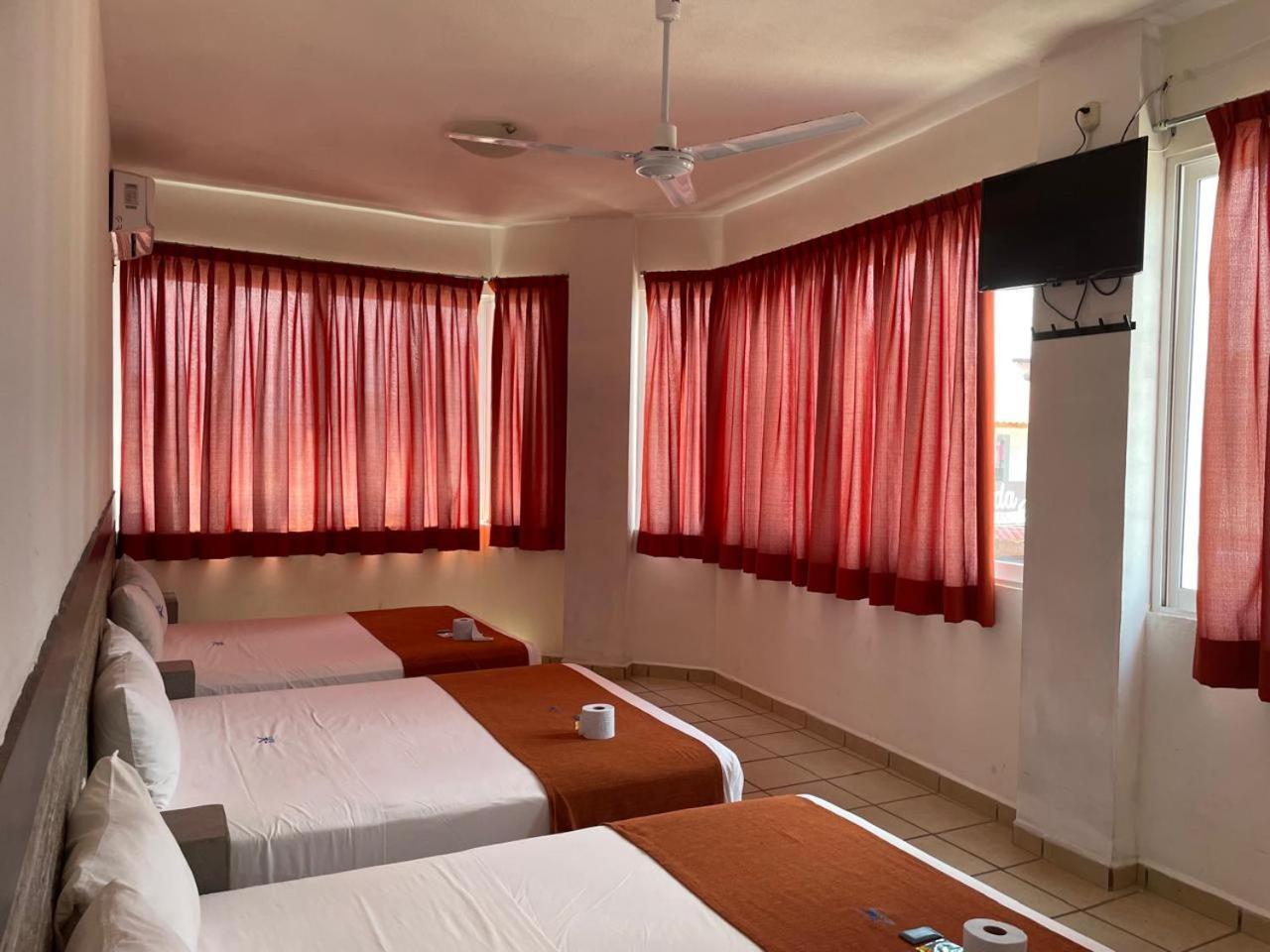 Hotel Albatros Penita de Jaltemba Bagian luar foto
